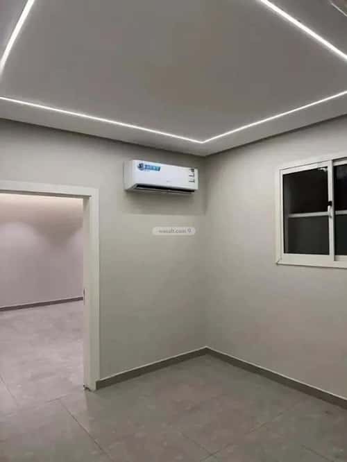 Building 900 SQM Facing West Dahrat Al-Badeah, West Riyadh, Riyadh