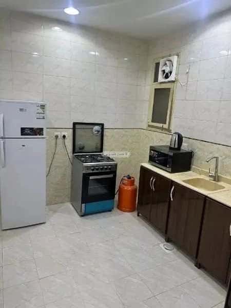 شقة بغرفة الورود، الخرج