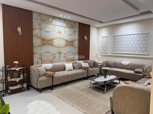 Villa 200 SQM Facing South with 8 Bedrooms Al-Muanisiyah, East Riyadh, Riyadh