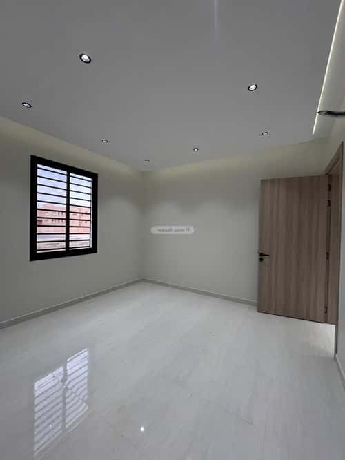 دور 346 متر مربع ب 9 غرف النهضة، أحد رفيدة