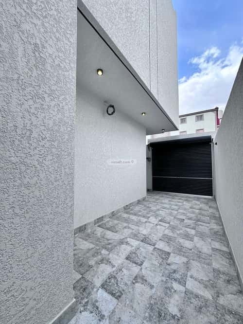 Apartment with 6 Bedrooms Al-Shifa, Khamis Mushait