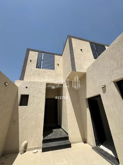 Floor 300 SQM with 4 Bedrooms Industrial City, Madinah