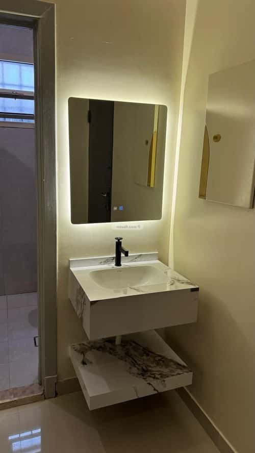 Apartment with 3 Bedrooms Qurtubah, East Riyadh, Riyadh