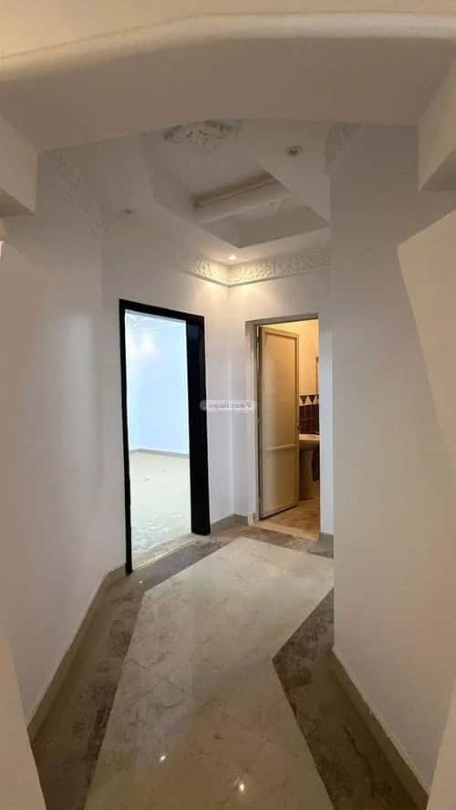 Floor 540 SQM with 8 Bedrooms Ishbiliyah, East Riyadh, Riyadh