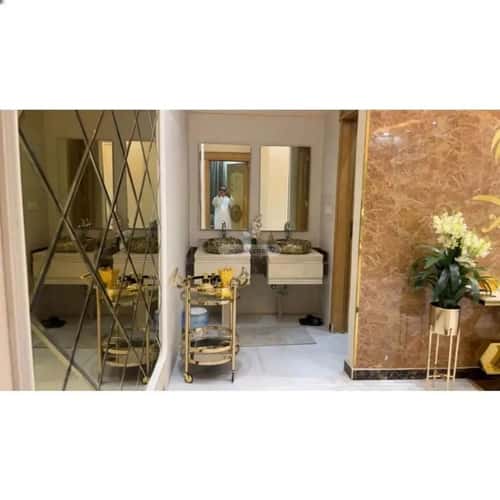 7 bedroom villa in Al Rimal