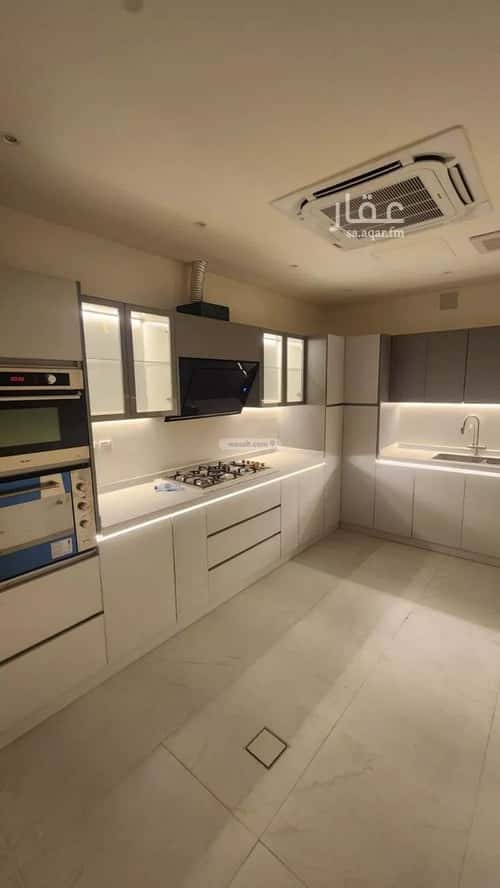 فيلا 250 متر مربع واجهة غربية ب 8 غرف النرجس، شمال الرياض، الرياض