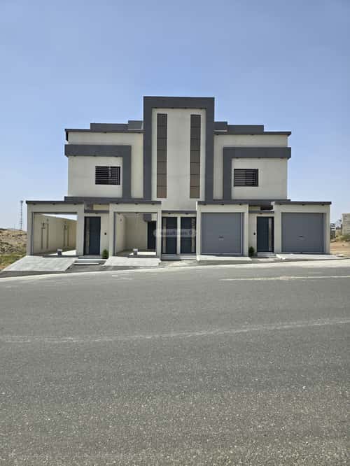 Apartment with 8 Bedrooms The Light, Khamis Mushait