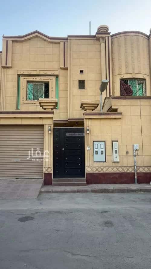 Villa 420 SQM Facing South on 20m Width Street Al-Muanisiyah, East Riyadh, Riyadh
