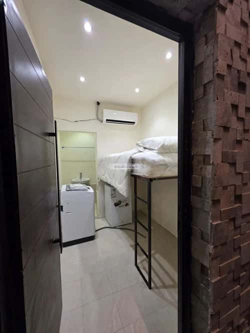 Villa 345 SQM Facing South with 6 Bedrooms Al-Olaya, Central Riyadh, Riyadh