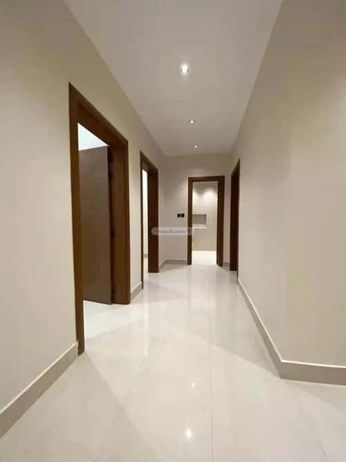 6 bedroom villa in Al Rimal