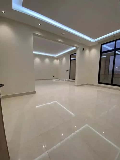 6 bedroom villa in Al Rimal