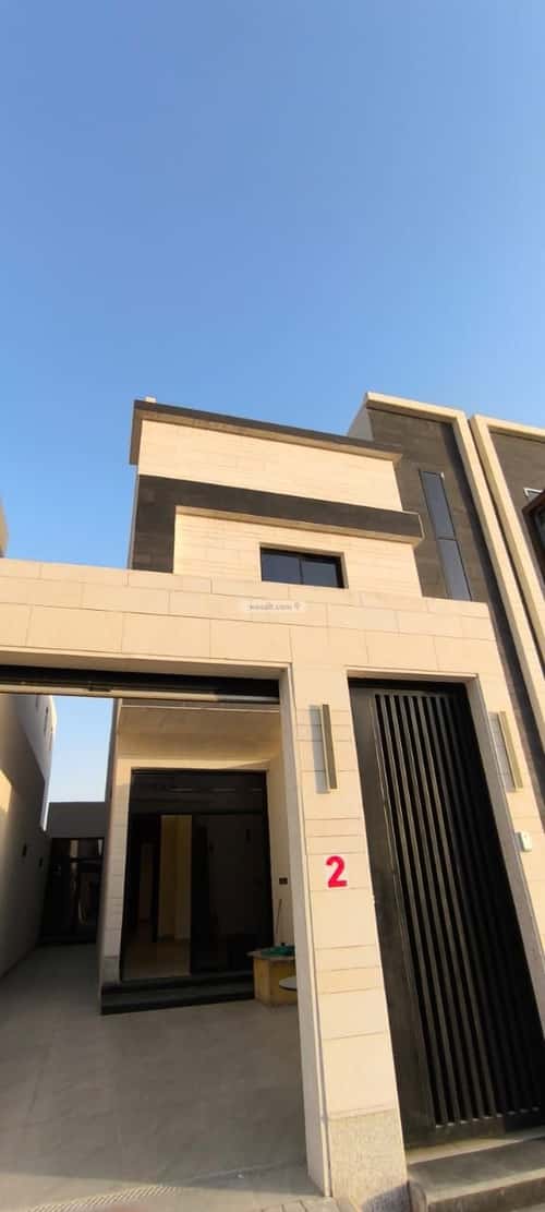Floor 242.73 SQM with 4 Bedrooms Al-Muanisiyah, East Riyadh, Riyadh
