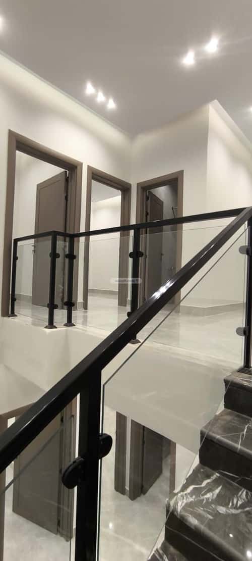 فيلا 298.27 متر مربع شمالية على شارع 20م البيان، شرق الرياض، الرياض