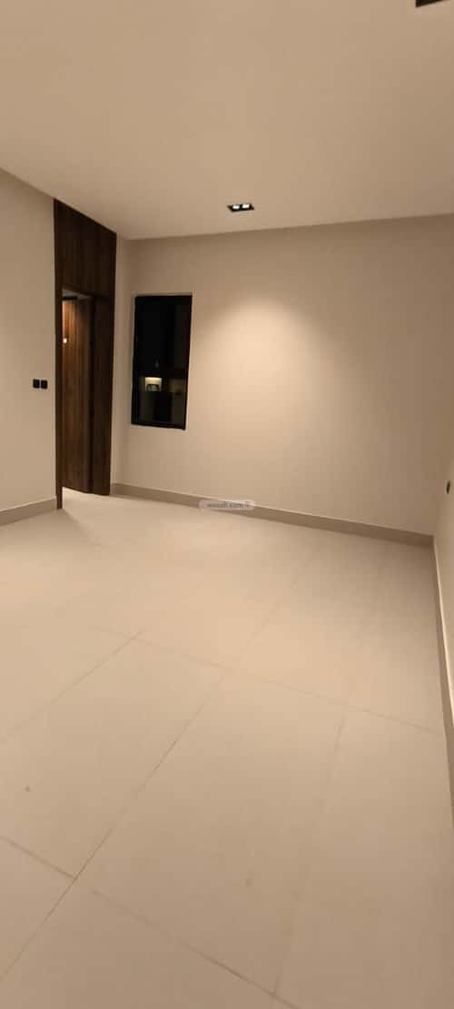 Floor 239.8 SQM with 3 Bedrooms Al-Khaleej, East Riyadh, Riyadh