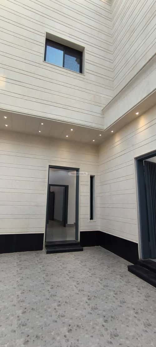 Floor 218.95 SQM with 3 Bedrooms Al-Qadisiyah, East Riyadh, Riyadh