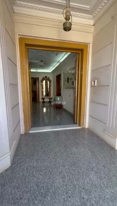 5 bedroom villa in Al Rawabi