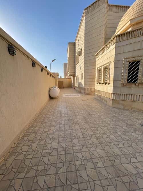 Villa 560 SQM Facing South West on 20m Width Street Ar-Rawabi, East Riyadh, Riyadh