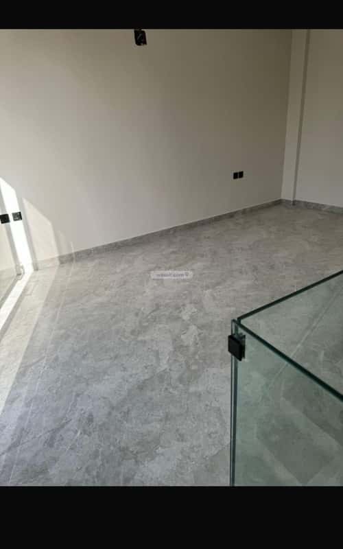 فيلا 297 متر مربع جنوبية على شارع 15م النرجس، شمال الرياض، الرياض