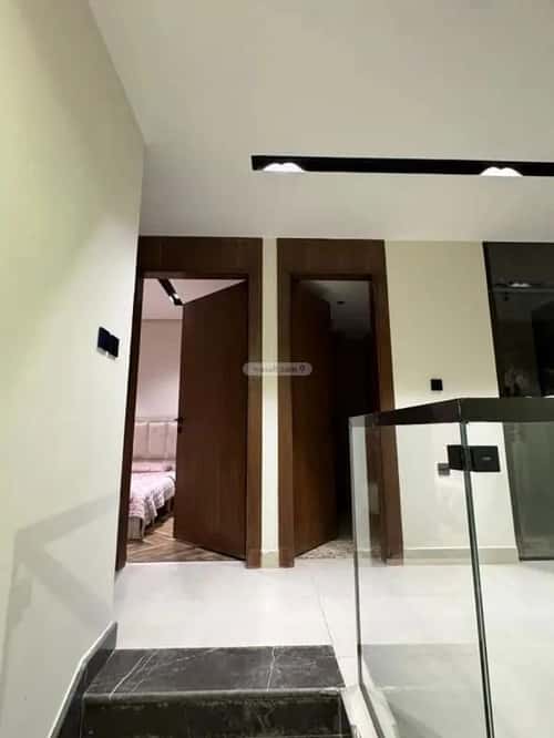 فيلا 4 غرف في العارض