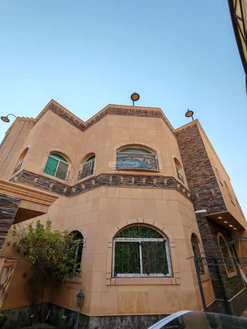 Villa 520 SQM Facing South on 12m Width Street Ar-Rabi, North Riyadh, Riyadh