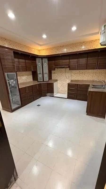 Apartment with 3 Bedrooms Al-Yasmeen, North Riyadh, Riyadh