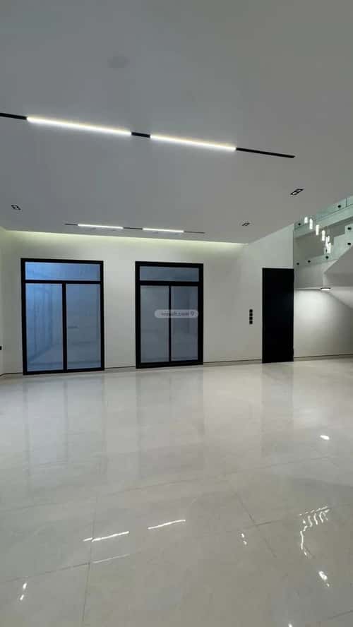 Villa 312 SQM Facing South on 18m Width Street Al-Qadisiyah, East Riyadh, Riyadh