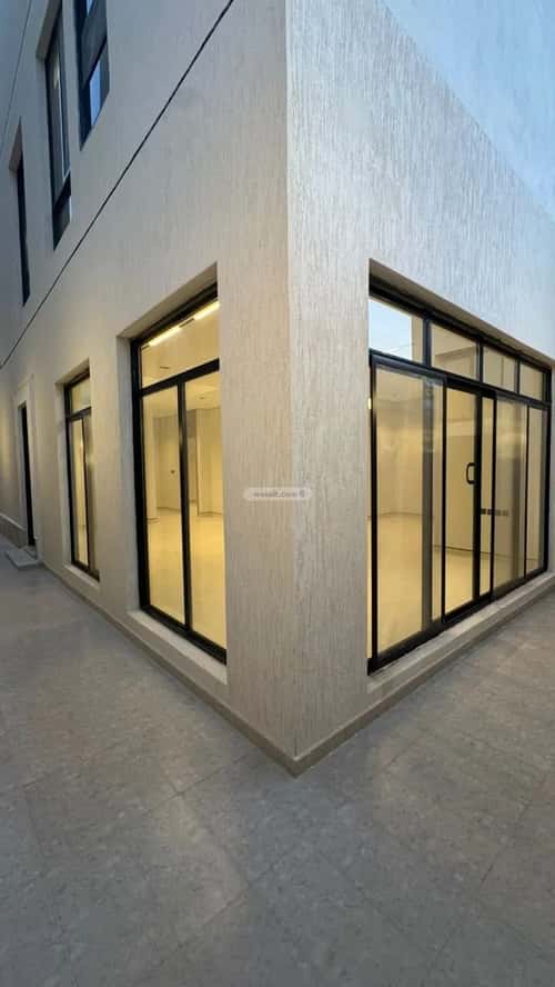 Villa 312 SQM Facing South on 18m Width Street Al-Qadisiyah, East Riyadh, Riyadh