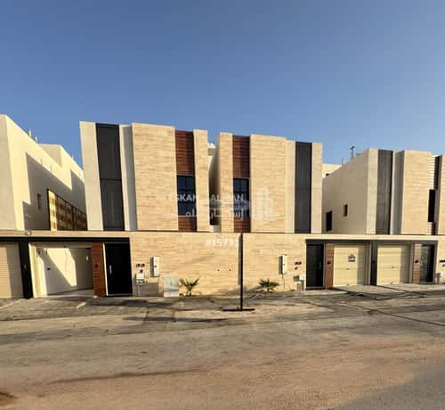 فيلا 200 متر مربع شمالية على شارع 20م الفاروق، وسط الرياض، الرياض