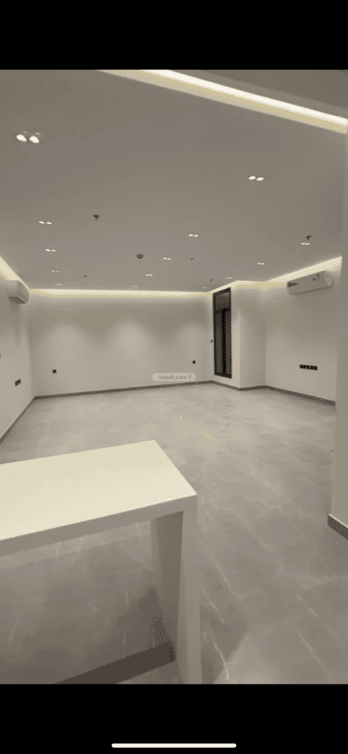 Apartment with 3 Bedrooms Al-Qairawan, North Riyadh, Riyadh