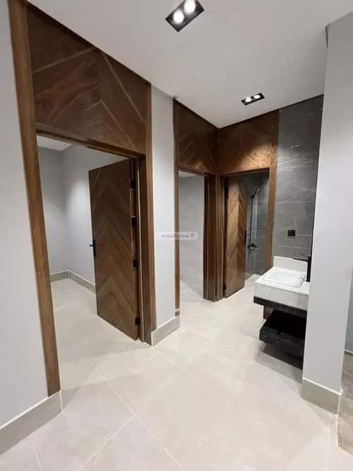 فيلا 252.86 متر مربع شرقية على شارع 20م عكاظ، جنوب الرياض، الرياض