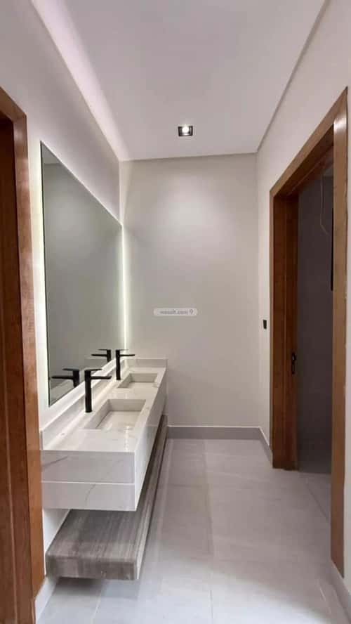 Villa 311 SQM facing North on 18m width street العريجاء الأوسط، غرب الرياض، الرياض