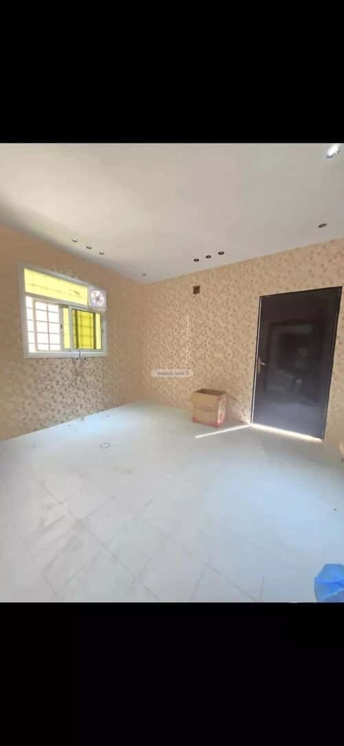 4 bedroom villa in Dhahrat Laban