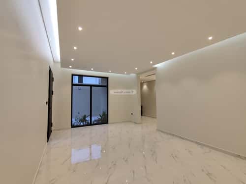 Villa 371.9 SQM Facing North West on 18m Width Street Al-Muanisiyah, East Riyadh, Riyadh