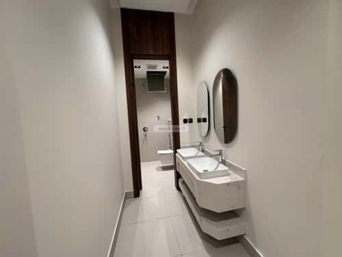 4 bedroom floor in Al Rimal