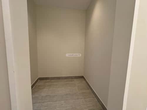 Apartment with 5 Bedrooms Ar-Rimal, East Riyadh, Riyadh