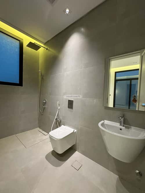 شقة ب 5 غرف قرطبة، شرق الرياض، الرياض