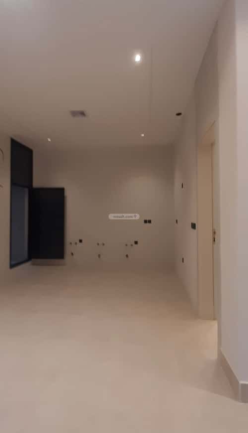 Floor 264.02 SQM with 5 Bedrooms Al-Muanisiyah, East Riyadh, Riyadh