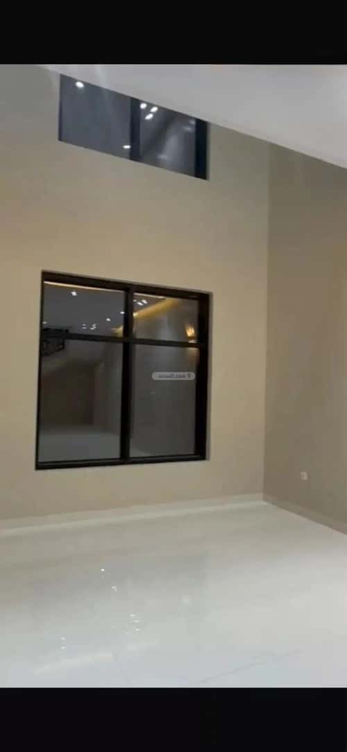 فيلا 375 متر مربع شمالية على شارع 15م اليرموك، شرق الرياض، الرياض