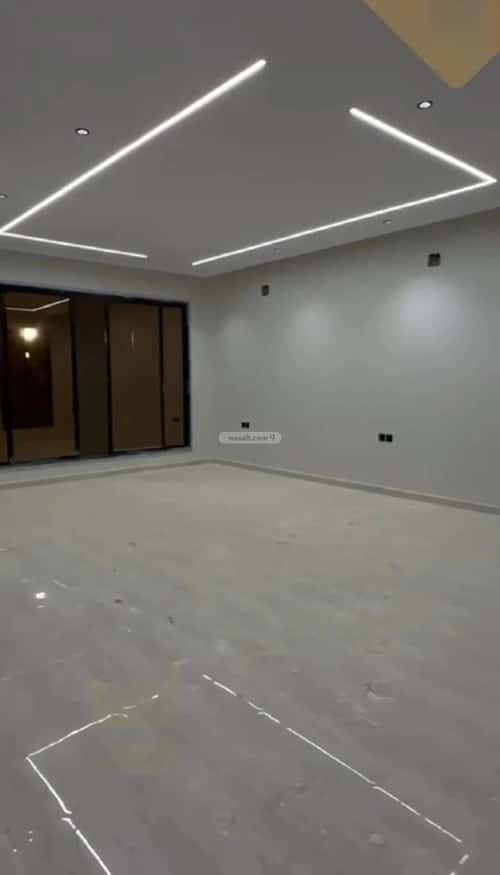 Villa 625 SQM Facing East on 15m Width Street Al-Yarmuk, East Riyadh, Riyadh