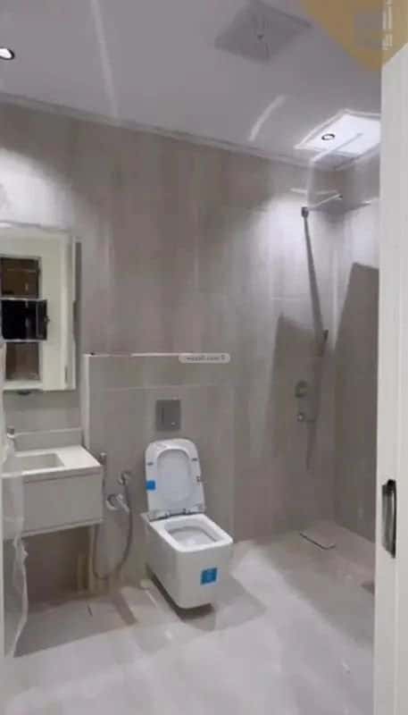 Villa 625 SQM Facing East on 15m Width Street Al-Yarmuk, East Riyadh, Riyadh