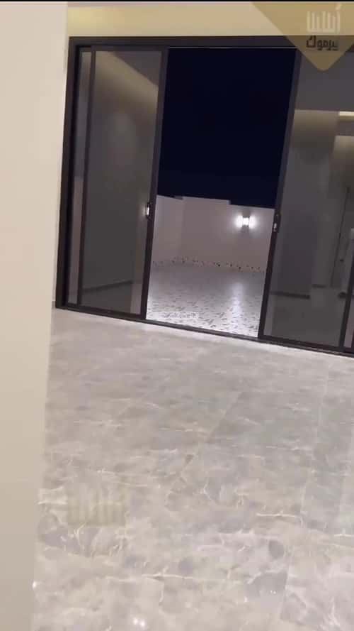 Villa 625 SQM Facing East on 15m Width Street Al-Yarmuk, East Riyadh, Riyadh