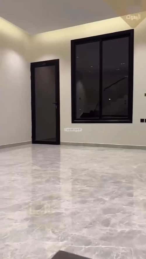 فيلا 625 متر مربع شرقية على شارع 15م اليرموك، شرق الرياض، الرياض