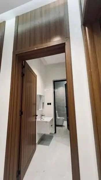 دور 336 متر مربع ب 4 غرف القادسية، شرق الرياض، الرياض