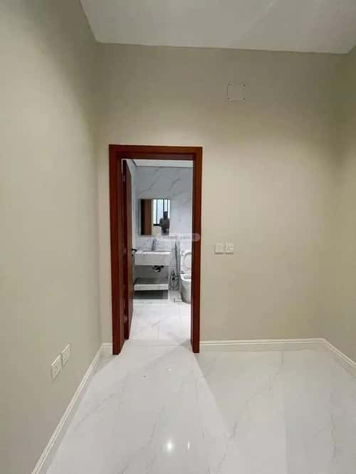 Apartment with 5 Bedrooms Al Rihab 1, Jazan