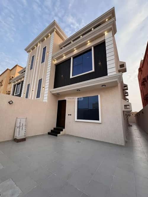 Apartment with 5 Bedrooms Al Rihab 1, Jazan