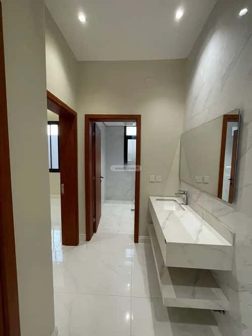 Apartment with 5 Bedrooms Al Rihab 1, Jazan