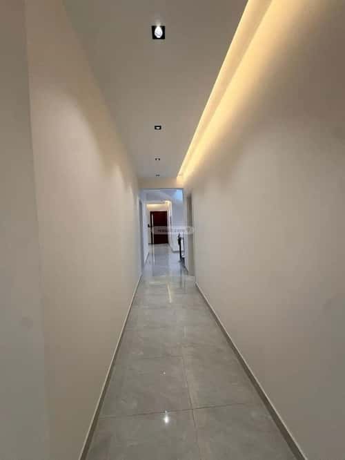 Apartment with 5 Bedrooms Al Rihab 1, Jazan