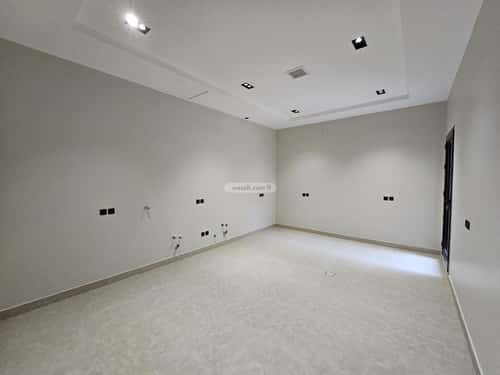 Villa 250 SQM Facing South on 15m Width Street Al-Yarmuk, East Riyadh, Riyadh