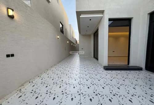 فيلا 250 متر مربع شرقية على شارع 20م الملك فيصل، شرق الرياض، الرياض