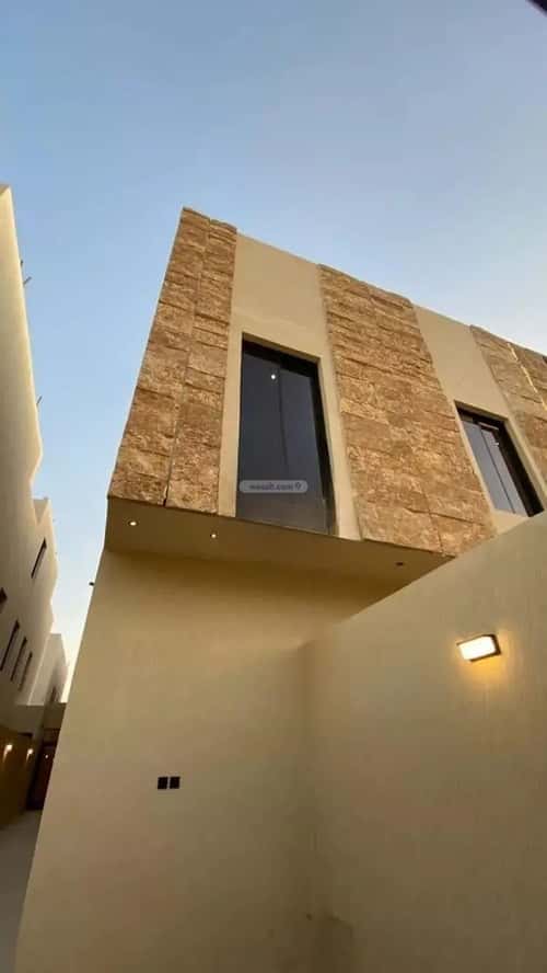 فيلا 252.12 متر مربع غربية على شارع 20م عكاظ، جنوب الرياض، الرياض